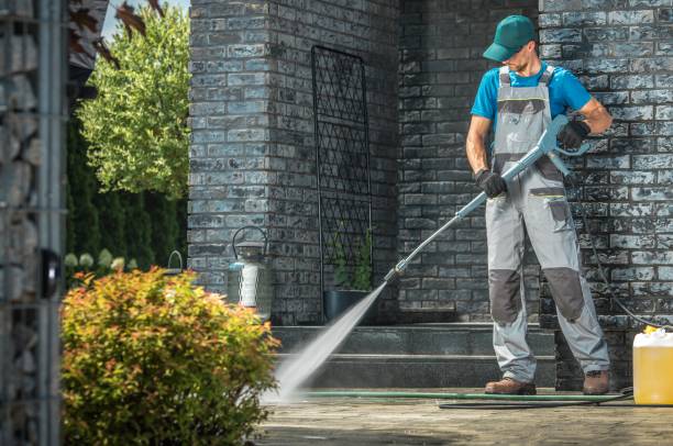 Best Pool Deck Cleaning in Tuolumne City, CA