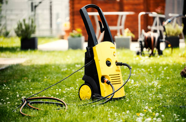 Best Building Exterior Pressure Washing in Tuolumne City, CA